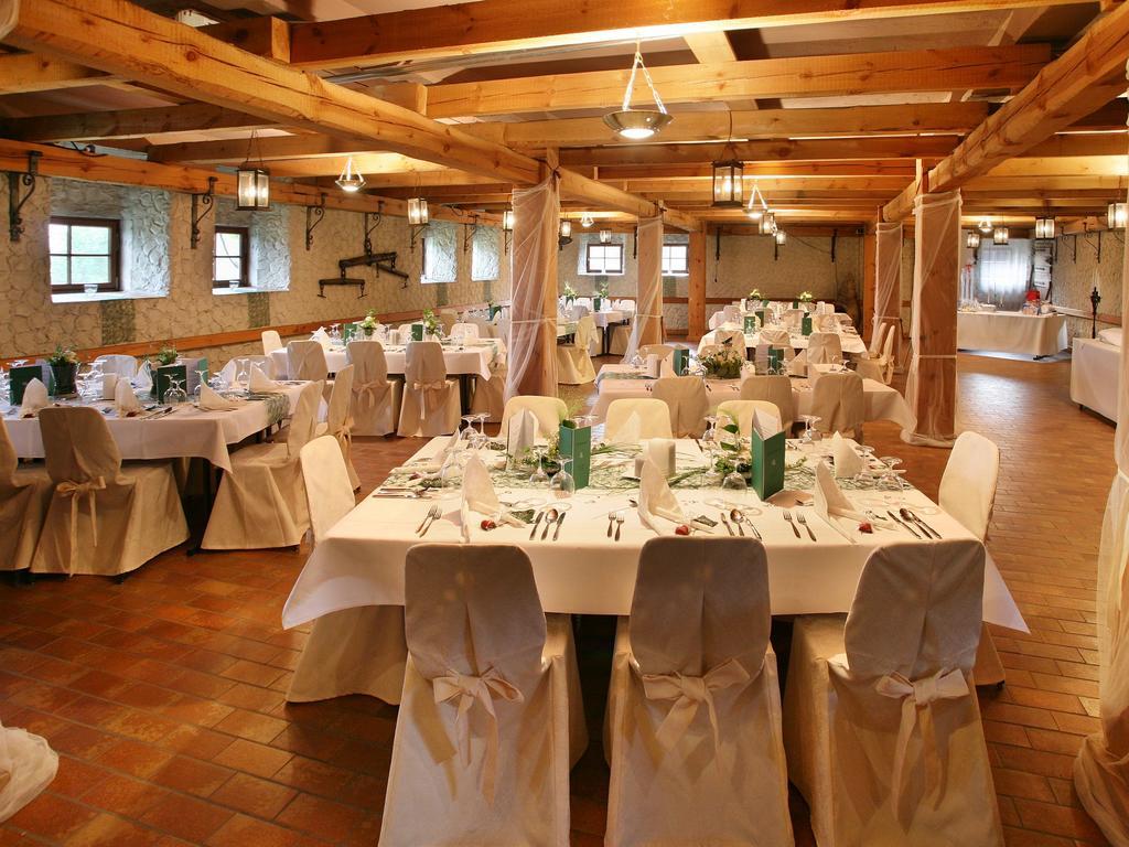 Worners Schloss Weingut & Wellness-Hotel Prichsenstadt Exterior foto