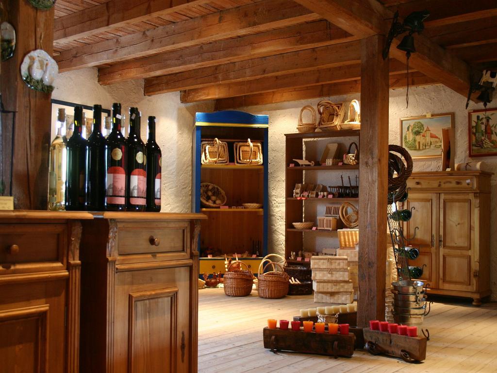 Worners Schloss Weingut & Wellness-Hotel Prichsenstadt Exterior foto