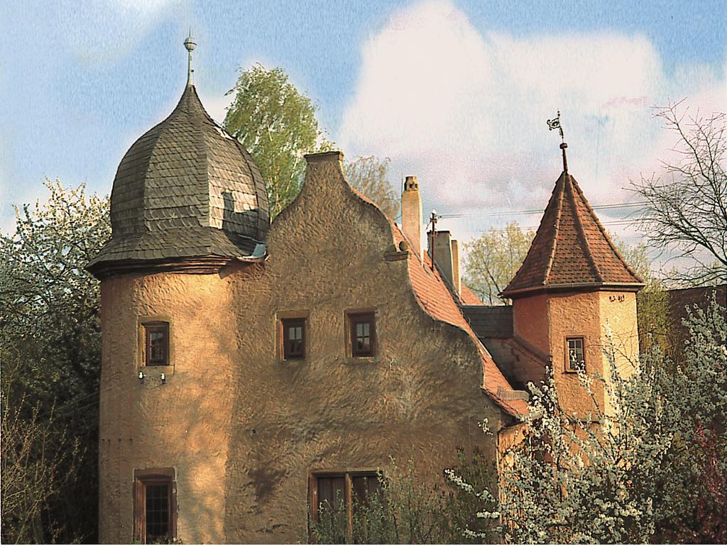 Worners Schloss Weingut & Wellness-Hotel Prichsenstadt Exterior foto